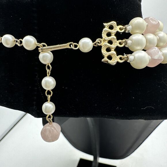 Vintage Necklace Earrings Set Pink Crystal Faux Pearls Three 3 Strands Clip One - Picture 7 of 15